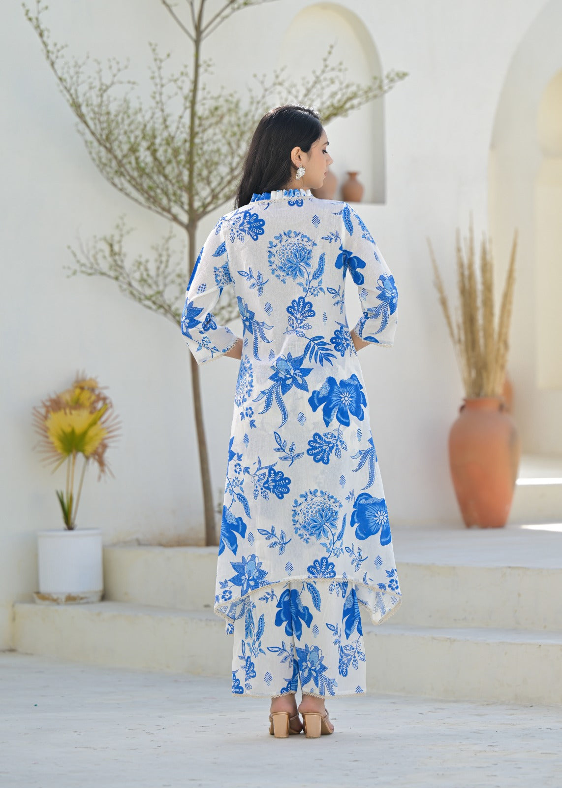 Blue & White floral printed Cotton Kurti Pant Set - Suit Set Kurti Pant Dupatta Set