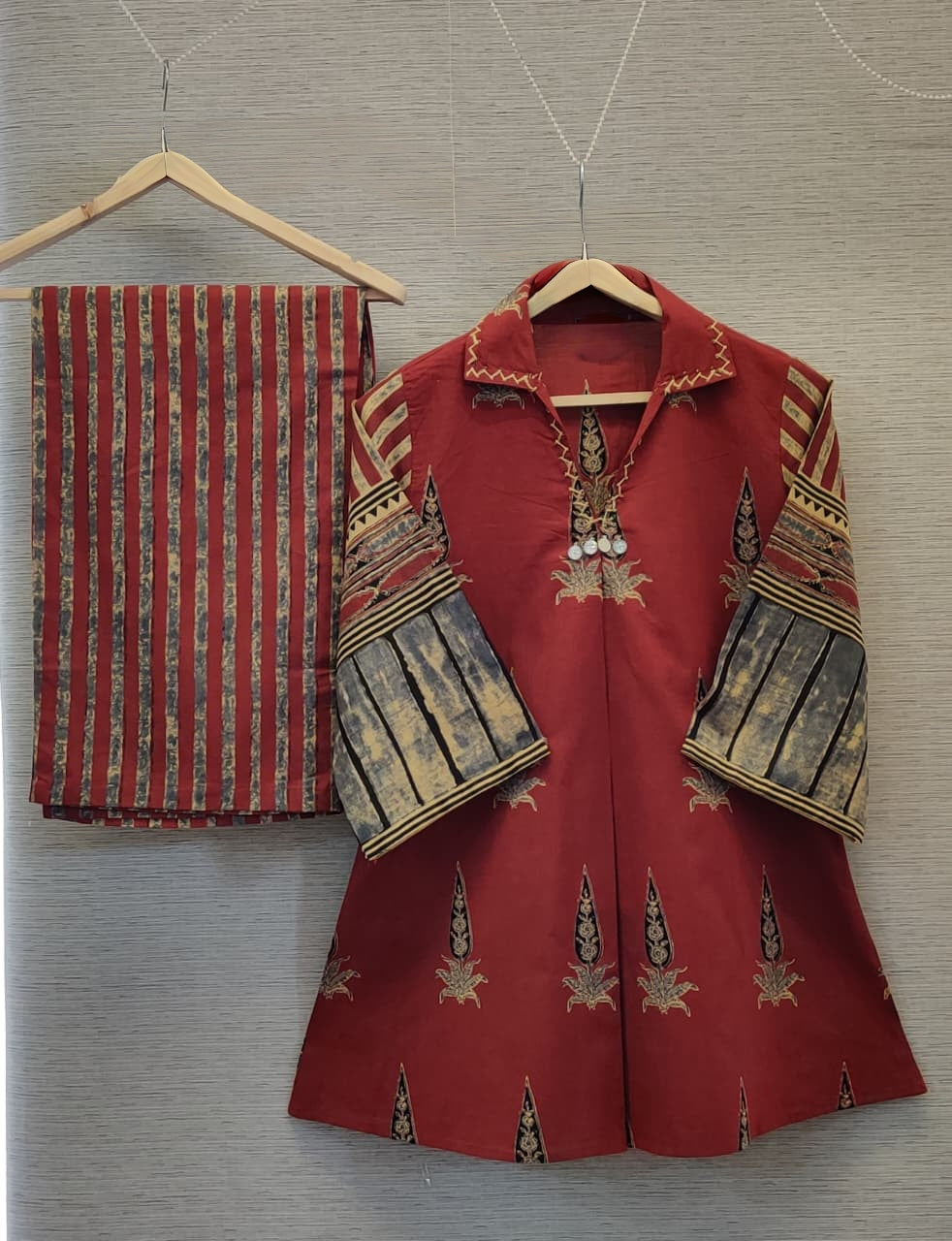 Maroon Ethnic Print Cotton Short Kurta with Striped Pants