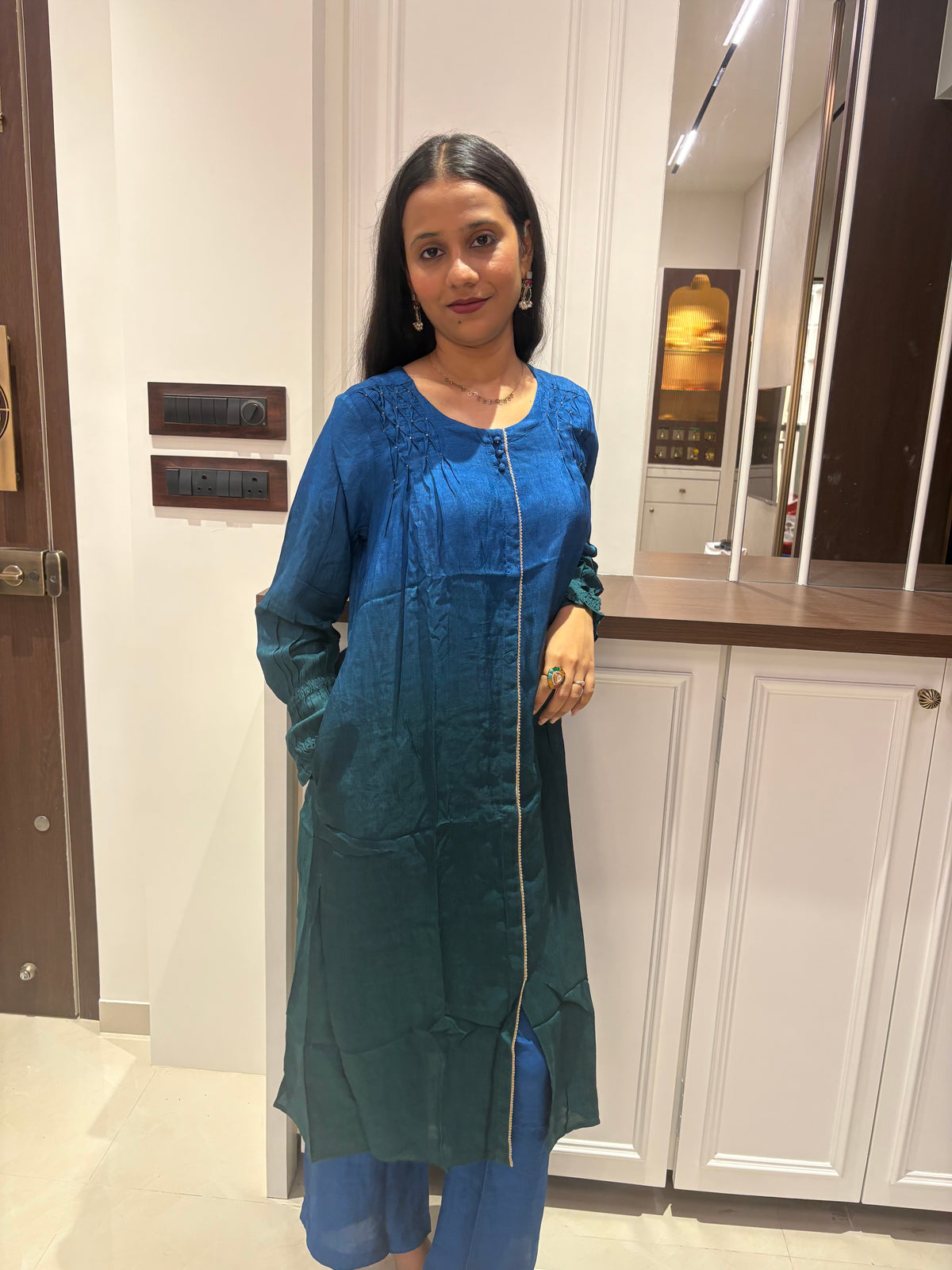 Laila Dual Tone Kurta Pant Set