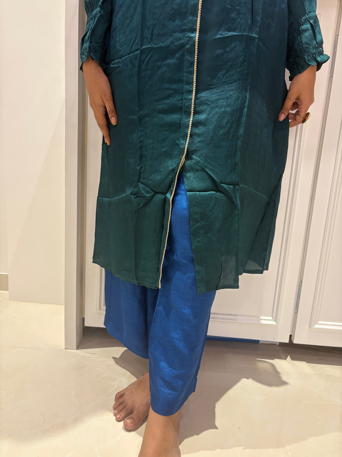 Laila Dual Tone Kurta Pant Set
