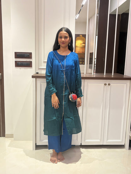 Laila Dual Tone Kurta Pant Set
