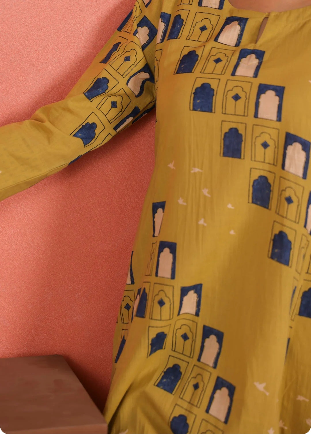 Asymmetric Cotton Printed Kurta Pant Set| Jharoka and Floral Print