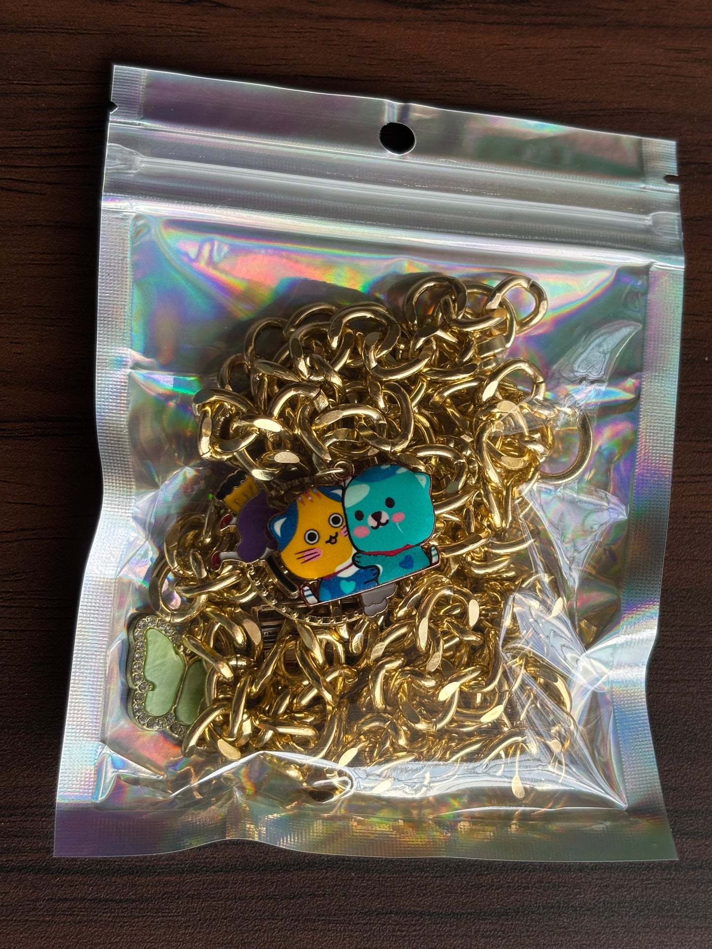 THE CHARM PHONE CHAIN