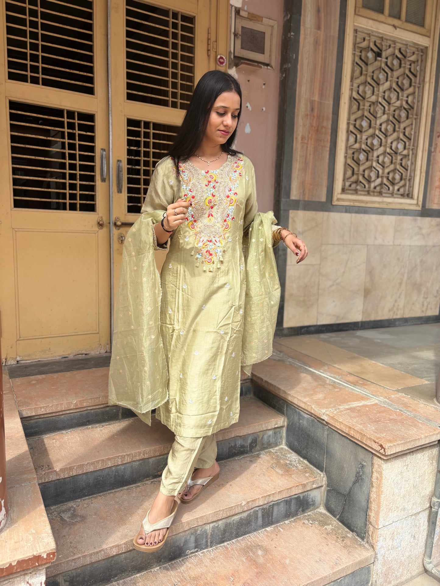 Pastel Green Salwar Suit set - Suit Set Kurti Pant Dupatta Set