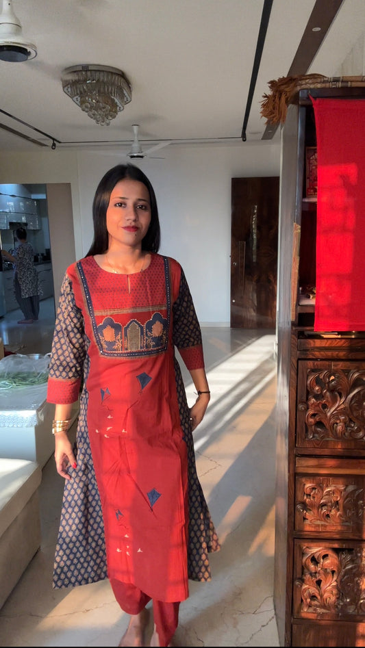 Rust Kite Motif Printed Cotton Kurta Pant Set