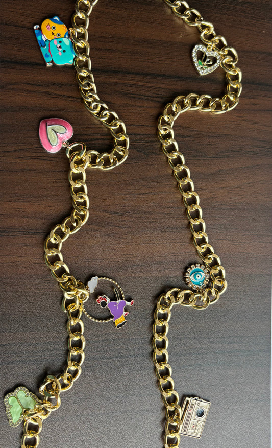 THE CHARM PHONE CHAIN