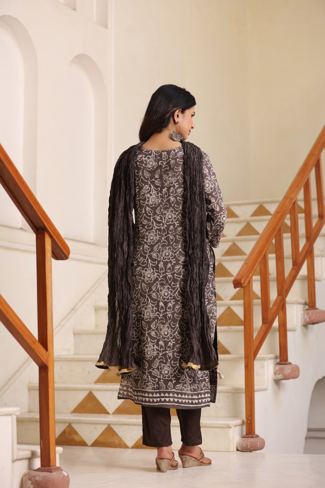 Women’s hand Embroidered festive suit set
