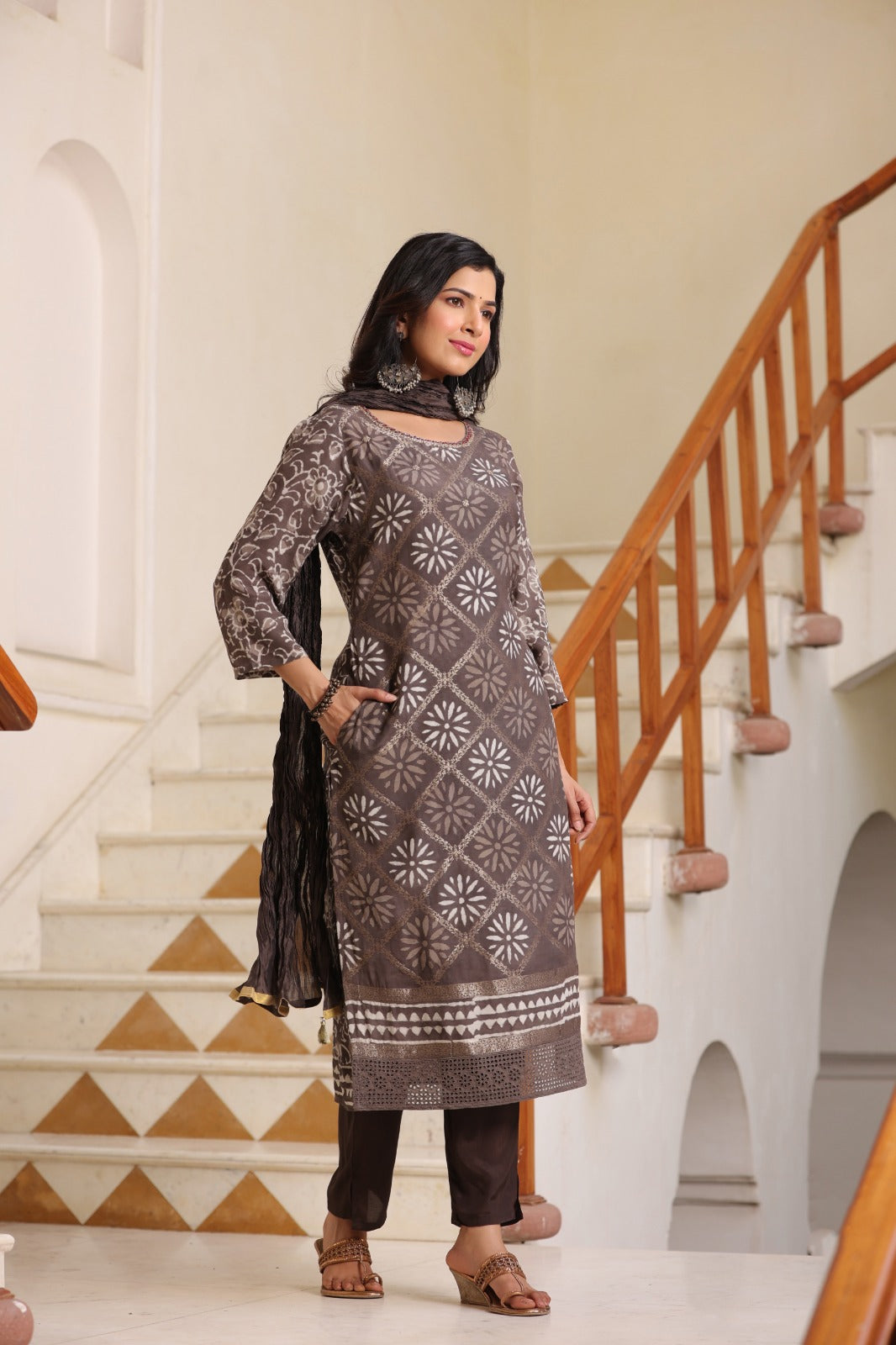 Women’s hand Embroidered festive suit set