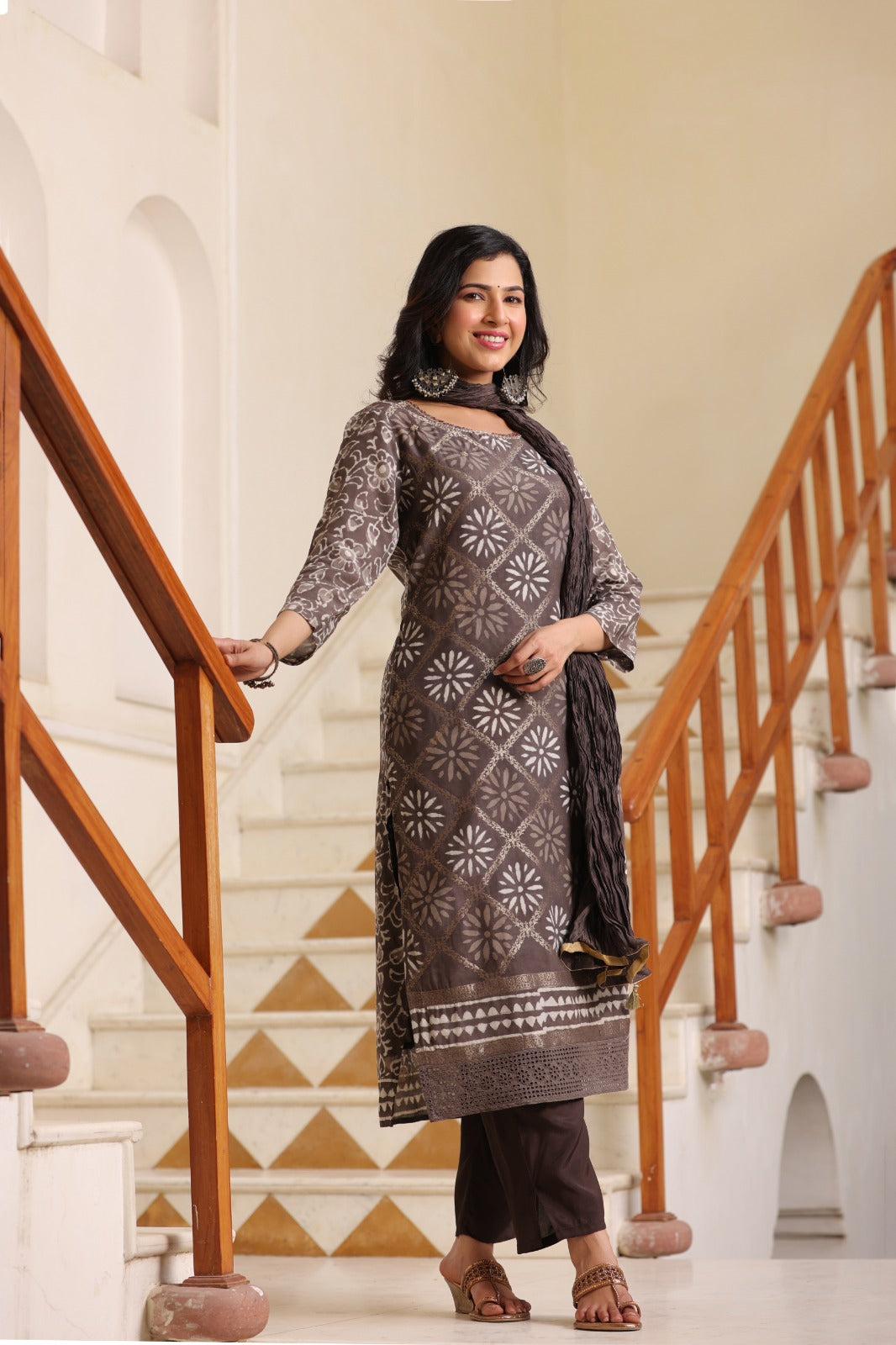 Women’s hand Embroidered festive suit set