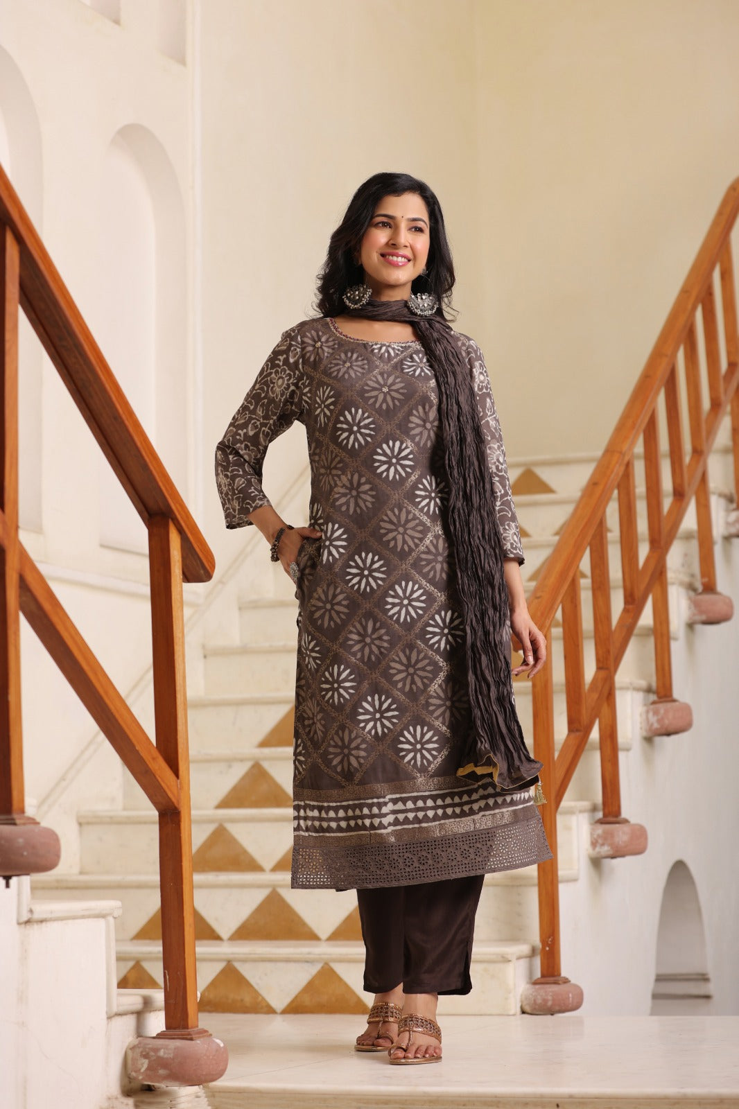 Women’s hand Embroidered festive suit set