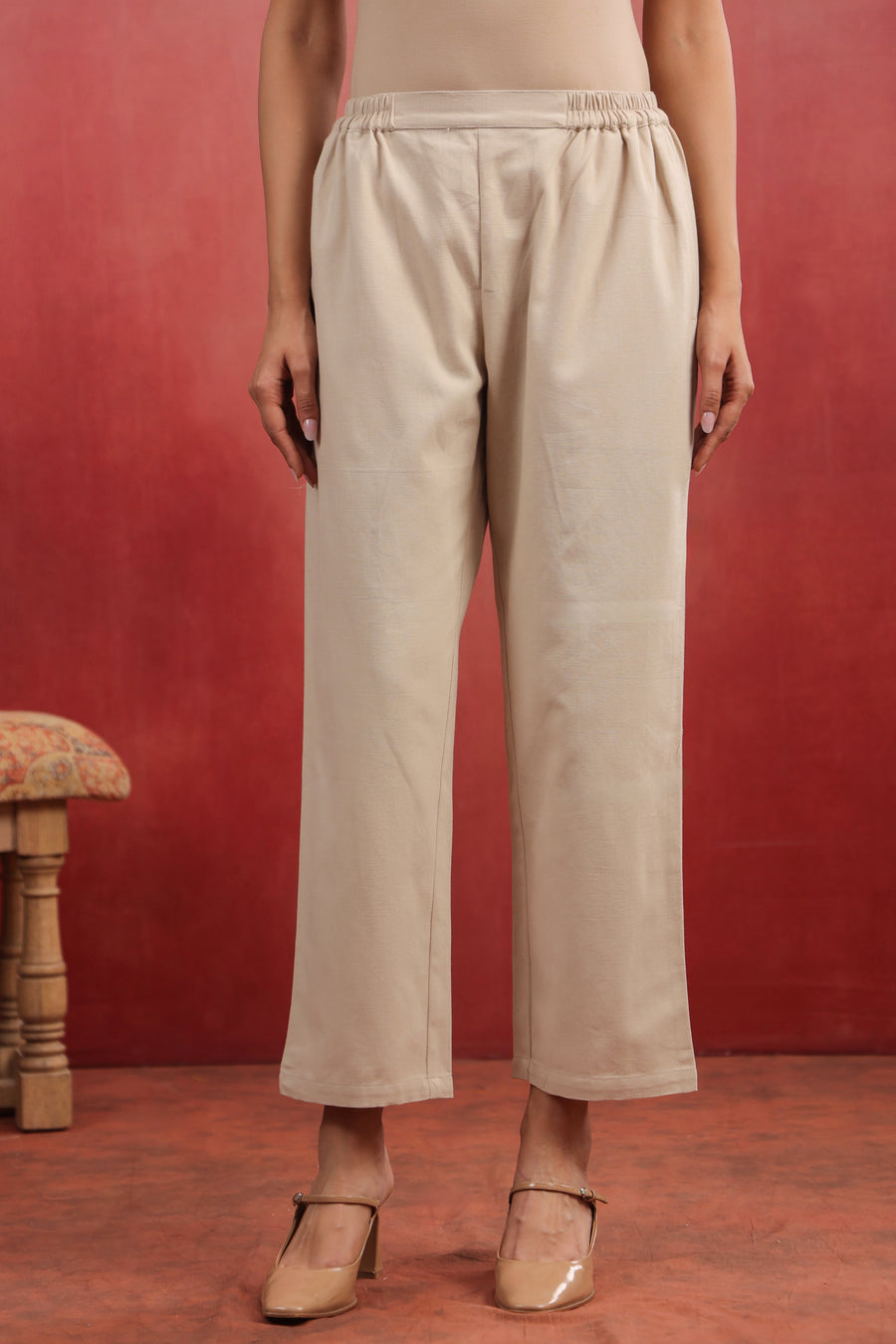 Beige Cotton Solid Relaxed fit pant